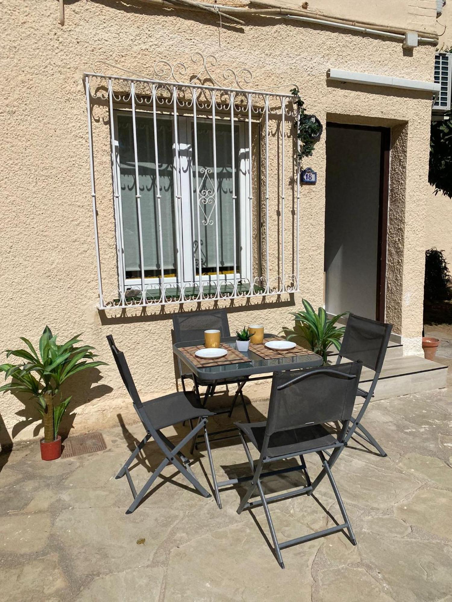 Estudio Con Piscina Y Parking, Playa A 4 Min A Pie, Tren A 2 Min Fuengirola Extérieur photo